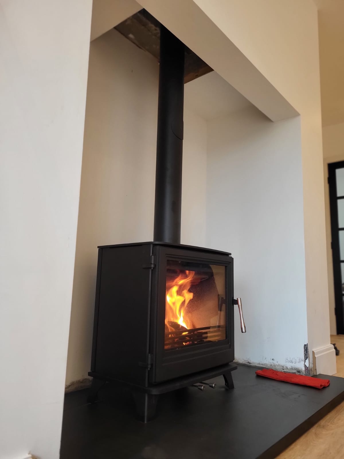 modern_fire_flue_installation_preston_black_slate_flue_liner_existing_chimney
